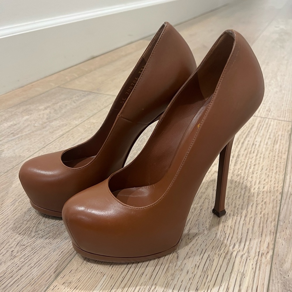Yves Saint Laurent Brown Leather Tribtoo Platform Pumps Size 37.5